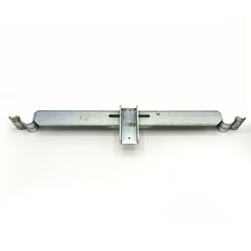 One-piece formed steel bracket. U-bolt secures the bracket to any stanchion with no slipping. Special design allows vertical adjustment while keeping the rail parallel. Flat top supports full-width shelves. Fits up to 1